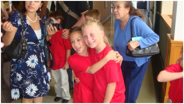 584x320 pixels (88K)