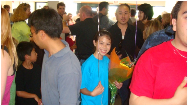 584x320 pixels (77K)