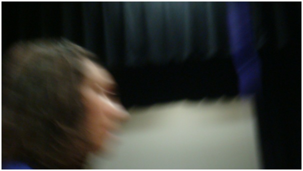 584x320 pixels (39K)